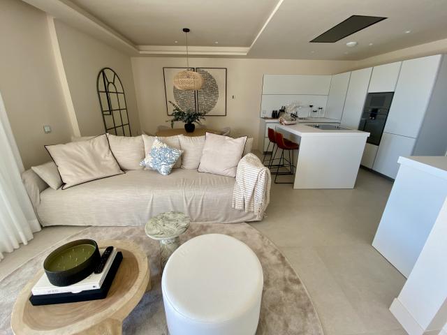 3 bedroom Ground Floor Apartment in Estepona