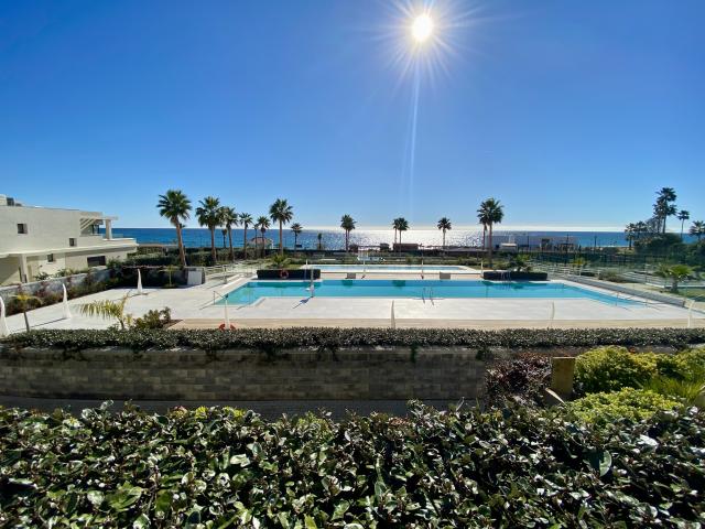 3 bedroom Ground Floor Apartment in Estepona
