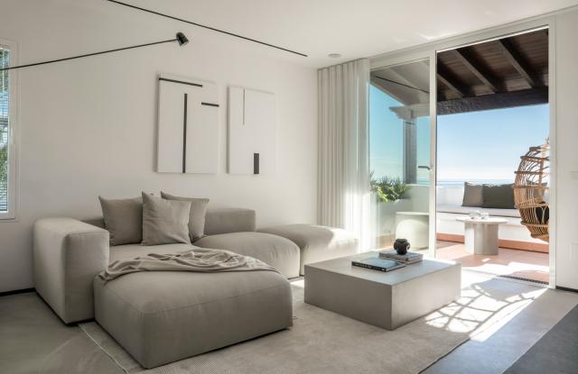 2 bedroom Penthouse in Estepona