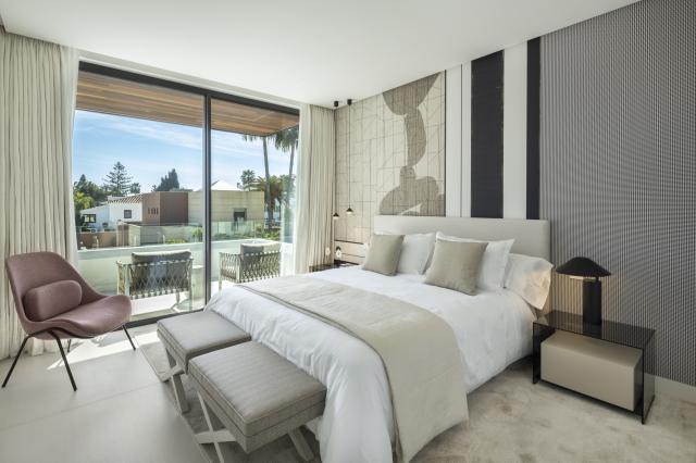 5 bedroom Villa in Marbella