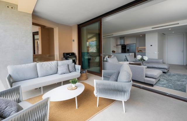 2 bedroom Apartment in Benahavis