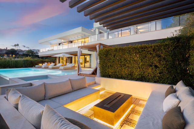 6 bedroom Villa in Marbella