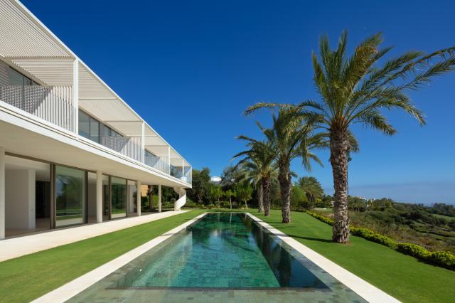 5 bedroom Villa in Casares