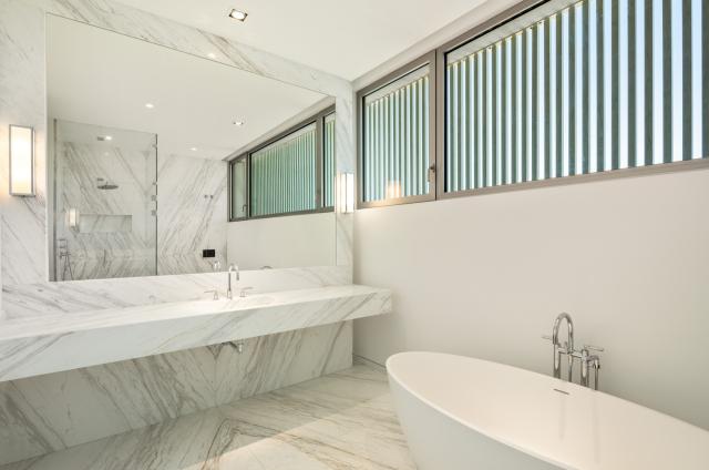 5 bedroom Villa in Casares