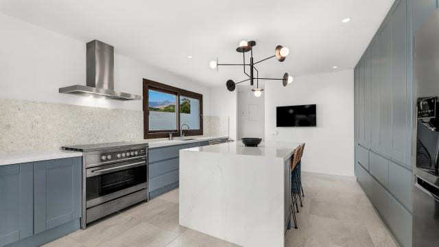 5 bedroom Villa in Marbella