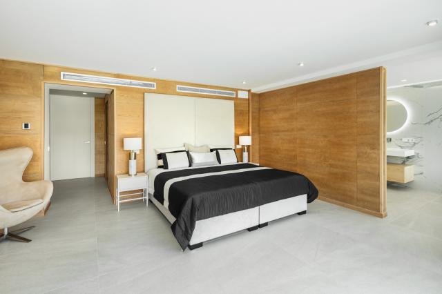 5 bedroom Villa in Marbella