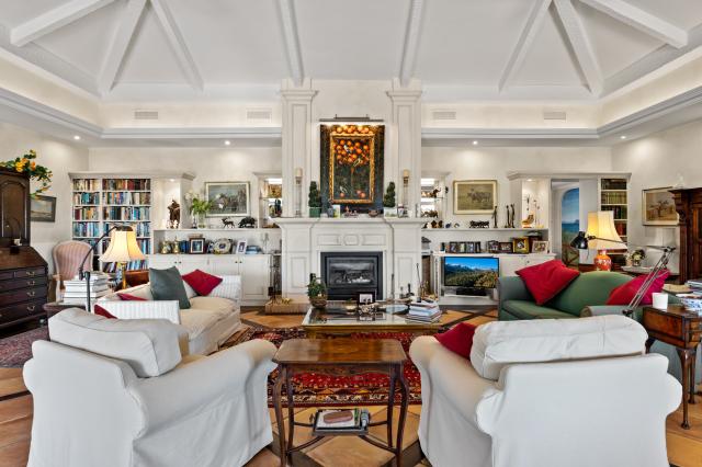 4 bedroom Villa in Benahavis