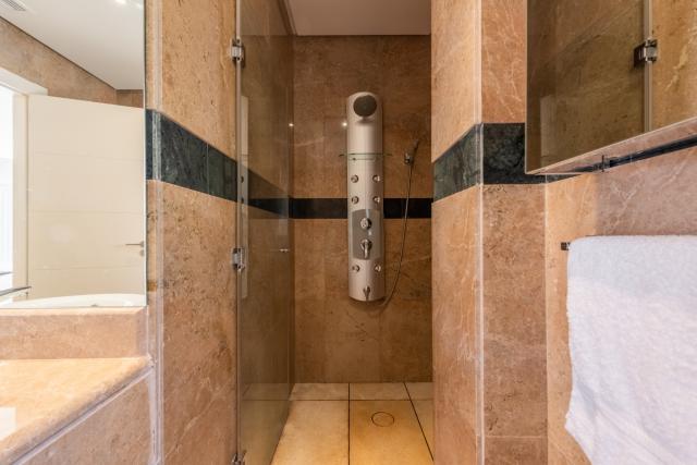 2 bedroom Penthouse in Marbella