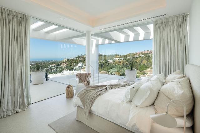 6 bedroom Villa in Marbella