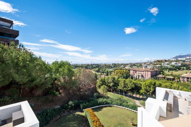 3 bedroom Penthouse in Benahavis