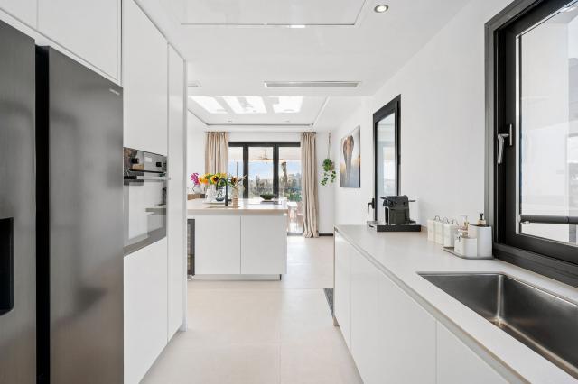 5 bedroom Villa in Marbella