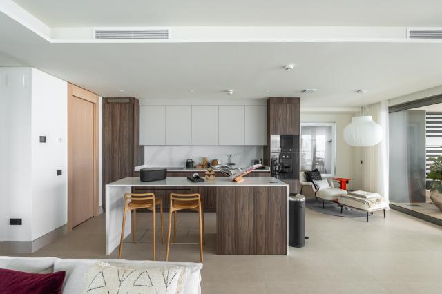 4 bedroom Apartment in Marbella