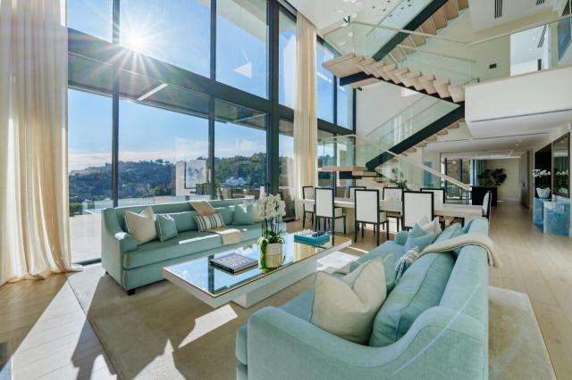 5 bedroom Villa in Benahavis