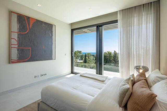 5 bedroom Villa in Benahavis