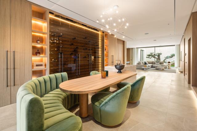 6 bedroom Villa in Benahavis