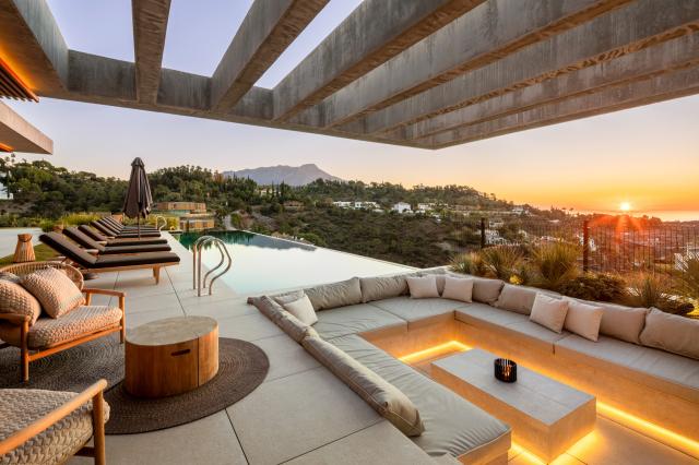 6 bedroom Villa in Benahavis