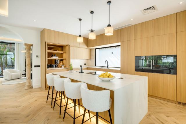 5 bedroom Villa in Benahavis