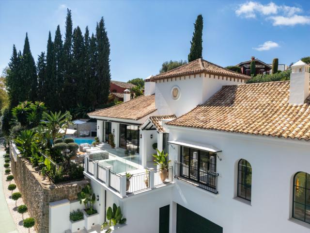 5 bedroom Villa in Benahavis