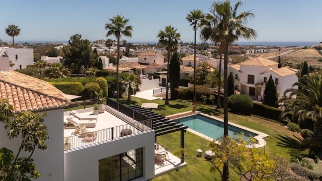 4 bedroom Villa in Benahavis