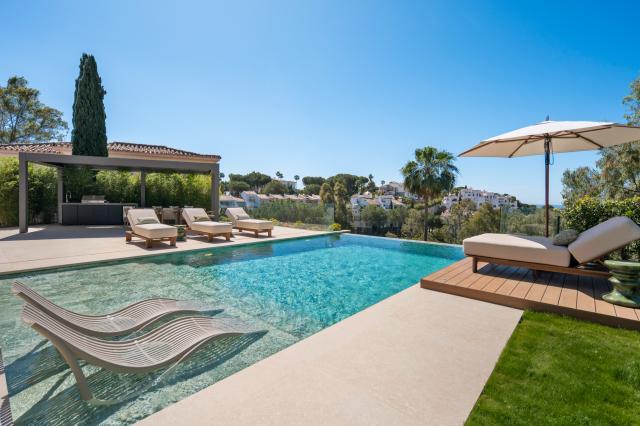 6 bedroom Villa in Benahavis