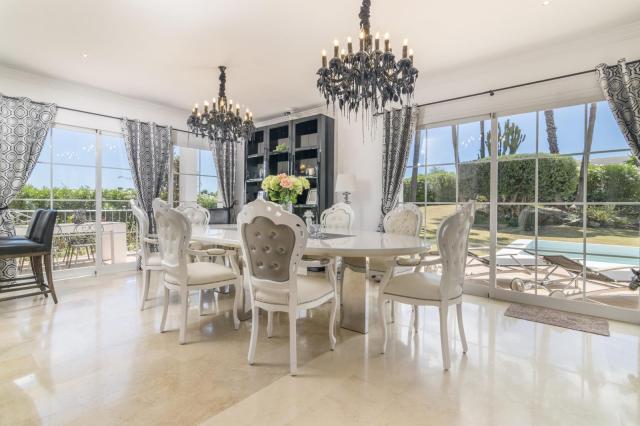 5 bedroom Villa in Benahavis