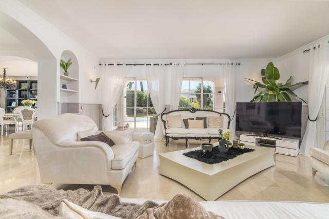 5 bedroom Villa in Benahavis