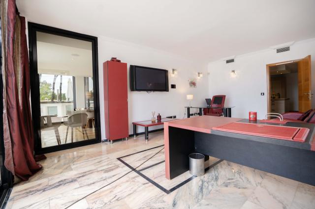 8 bedroom Villa in Marbella