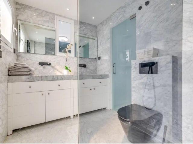 6 bedroom Villa in Marbella