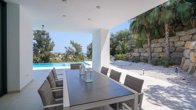 5 bedroom Villa in Benahavis