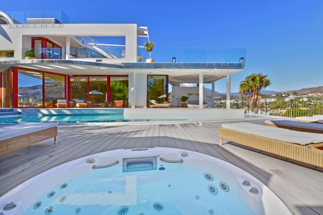 7 bedroom Villa in Marbella