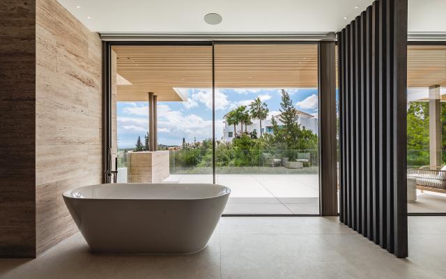 5 bedroom Villa in Benahavis