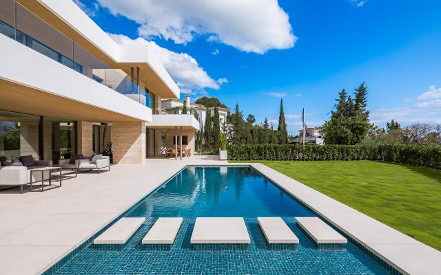 5 bedroom Villa in Benahavis