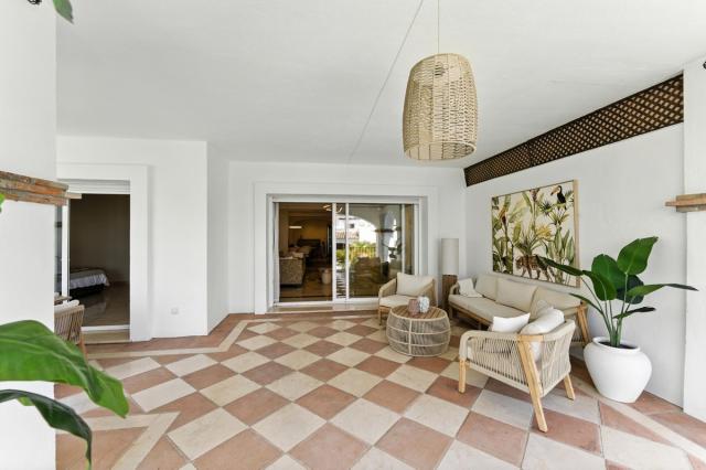 4 bedroom Apartment in Marbella