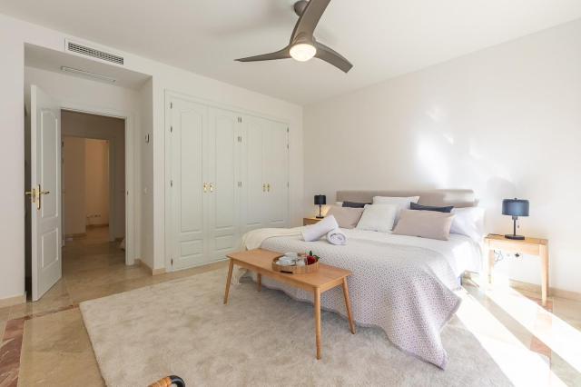 5 bedroom Town House in Marbella