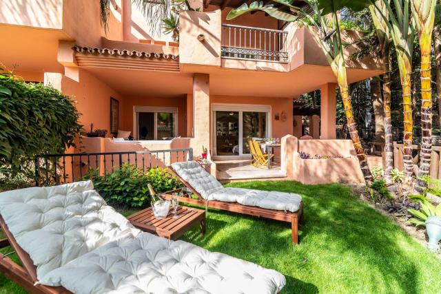 5 bedroom Town House in Marbella