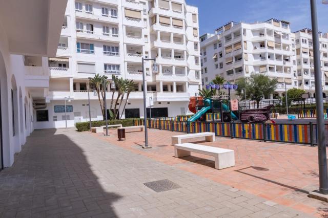 4 bedroom Apartment in Marbella