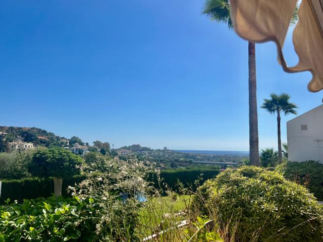 3 bedroom Apartment in Benahavis