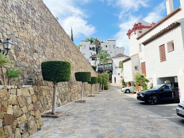 3 bedroom Duplex Penthouse in Marbella