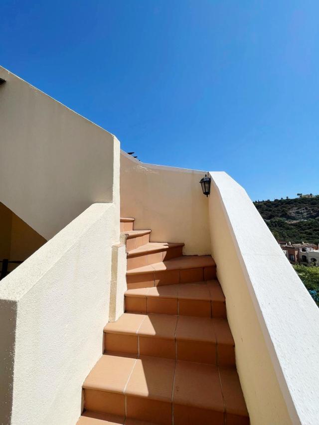 2 bedroom Apartment in Marbella