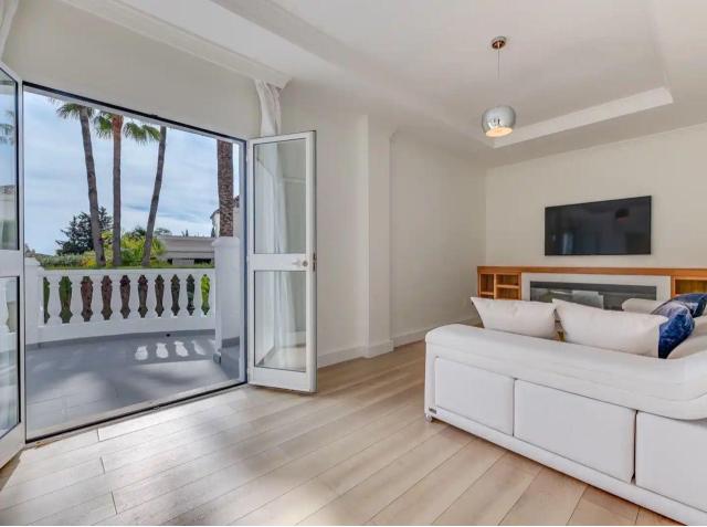 6 bedroom Villa in Marbella