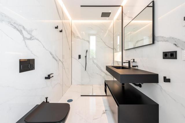 6 bedroom Villa in Benahavis