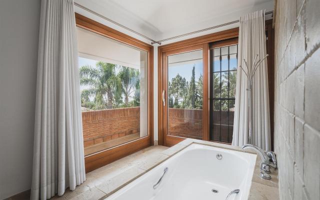 7 bedroom Villa in Marbella