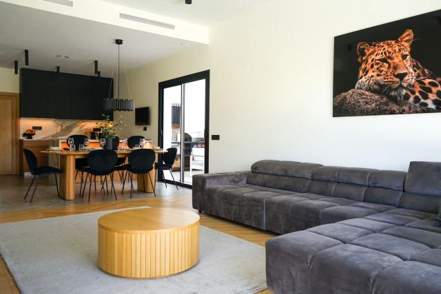 5 bedroom Villa in Benahavis