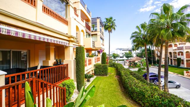2 bedroom Apartment in Estepona
