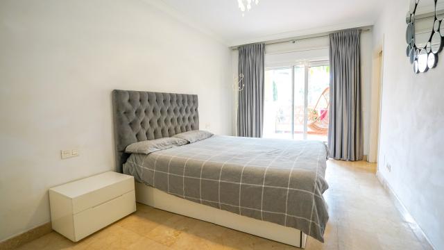 2 bedroom Apartment in Estepona