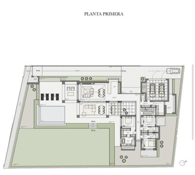 4 bedroom Villa in Estepona