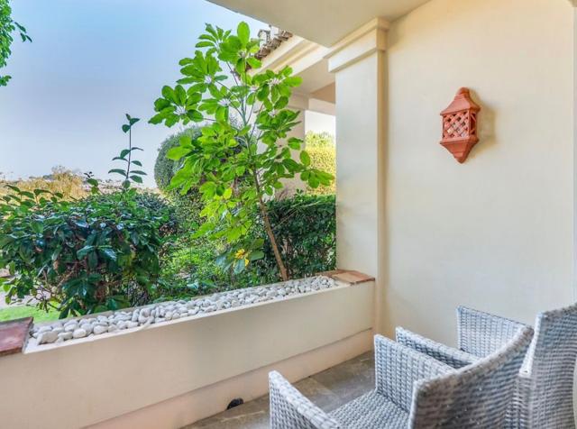 2 bedroom Apartment in Benahavis