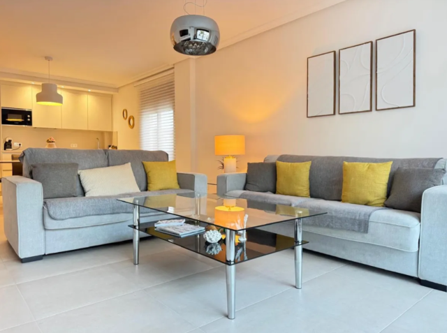 3 bedroom Apartment in Marbella