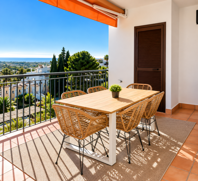 2 bedroom Apartment in Benahavis