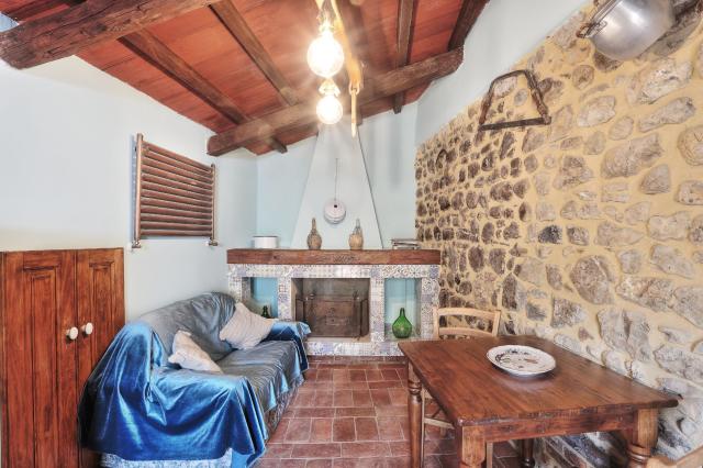 2 bedroom House in Lajatico